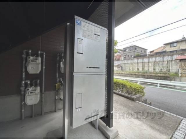 宅配ボックス