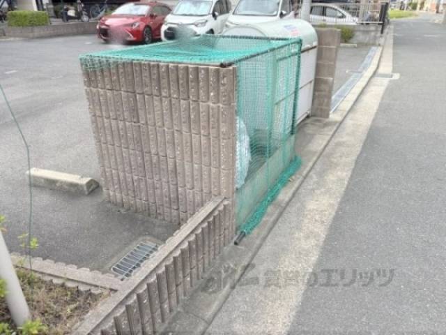 ゴミ置き場