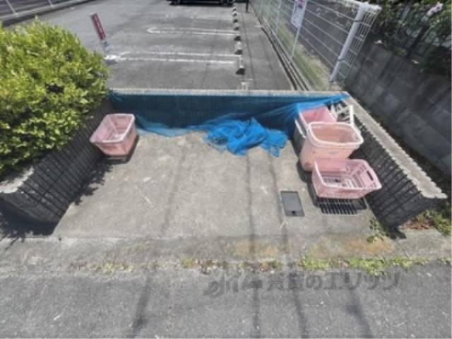 ゴミ置き場