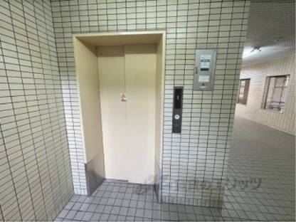 エレベーター