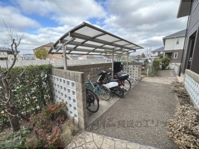駐輪場