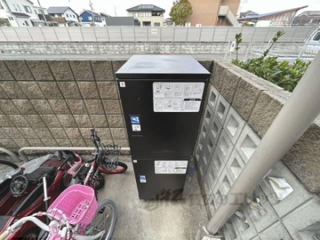 宅配ボックス