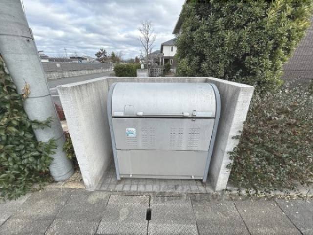 ゴミ置き場