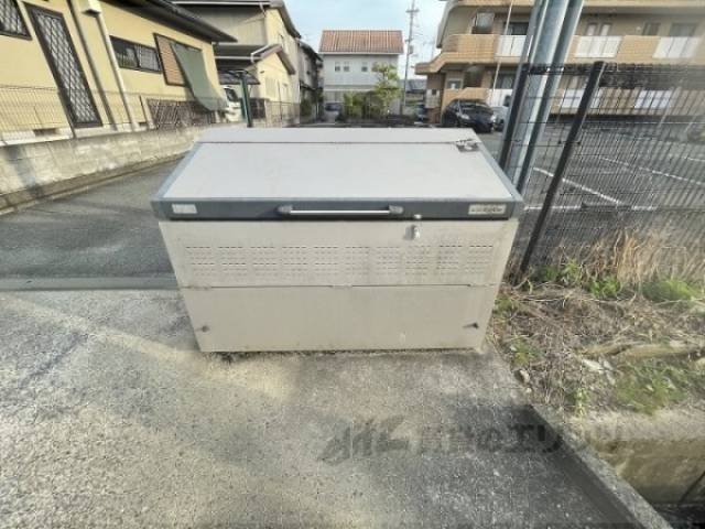 ゴミ置き場