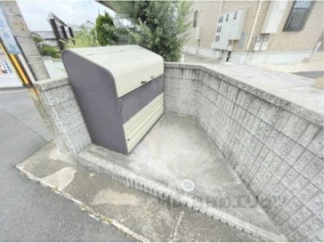 ゴミ置き場