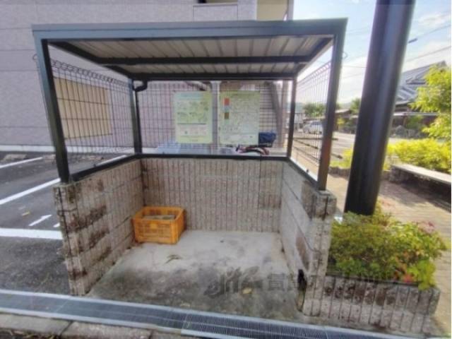 ゴミ置き場