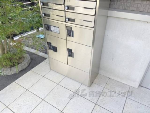 宅配ボックス