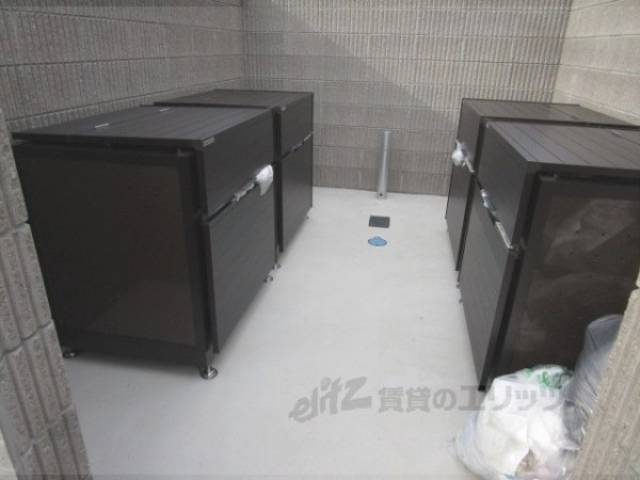 ゴミ置き場