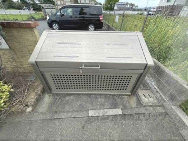 ゴミ置き場