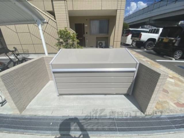 ゴミ置き場