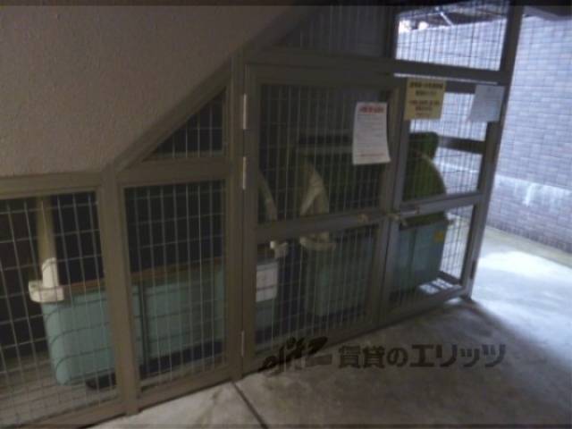 ゴミ置き場