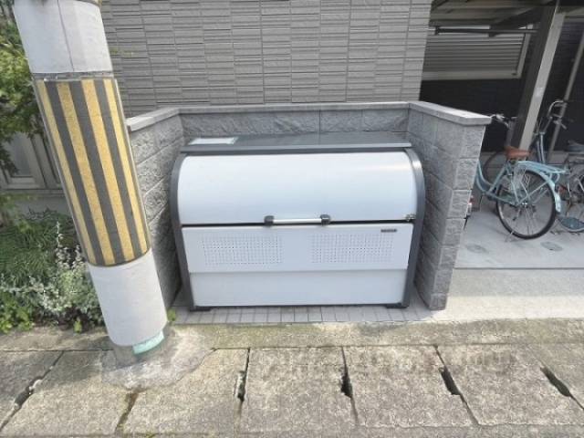 ゴミ置き場