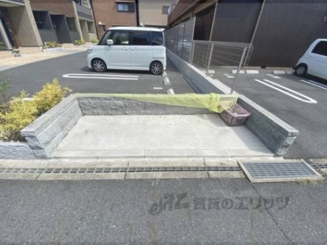 ゴミ置き場