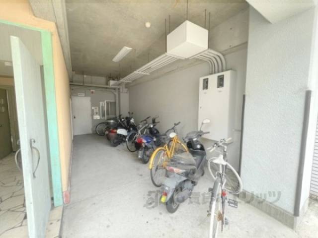 駐輪場