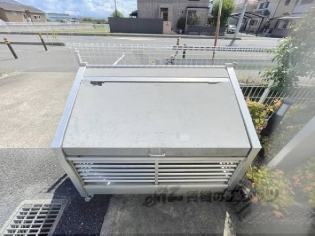 ゴミ置き場