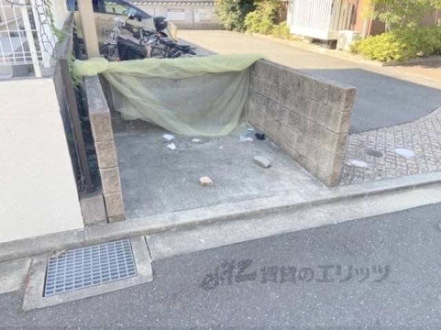 ゴミ置き場