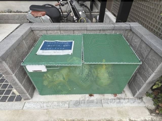 ゴミ置き場