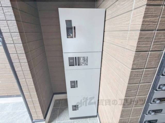 宅配ボックス