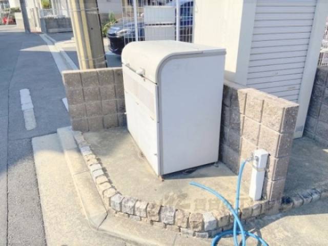 ゴミ置き場