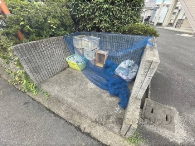 ゴミ置き場