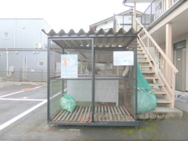 ゴミ置き場