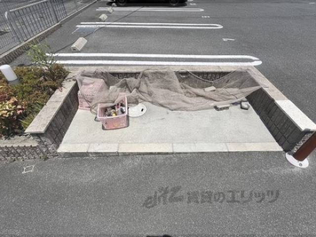 ゴミ置き場