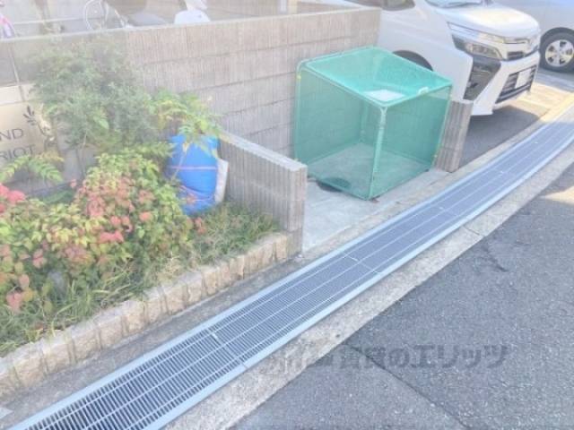 ゴミ置き場