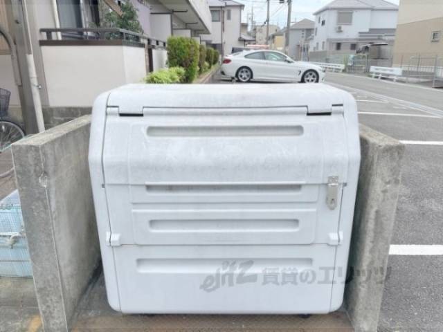 ゴミ置き場