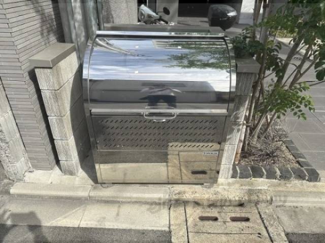 ゴミ置き場