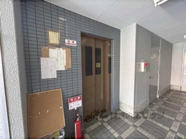 エレベーター