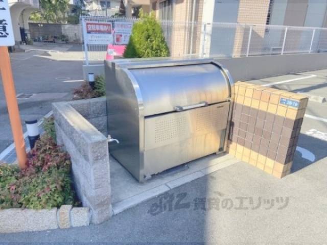 ゴミ置き場