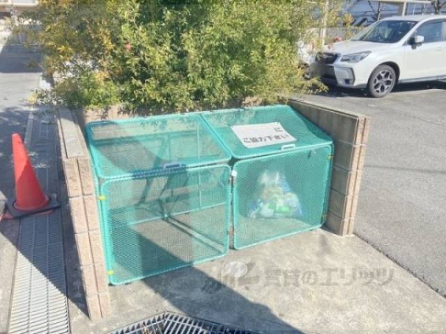ゴミ置き場
