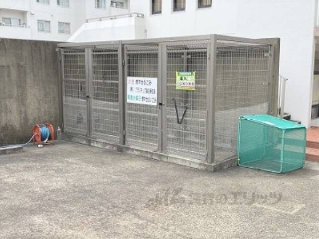 ゴミ置き場