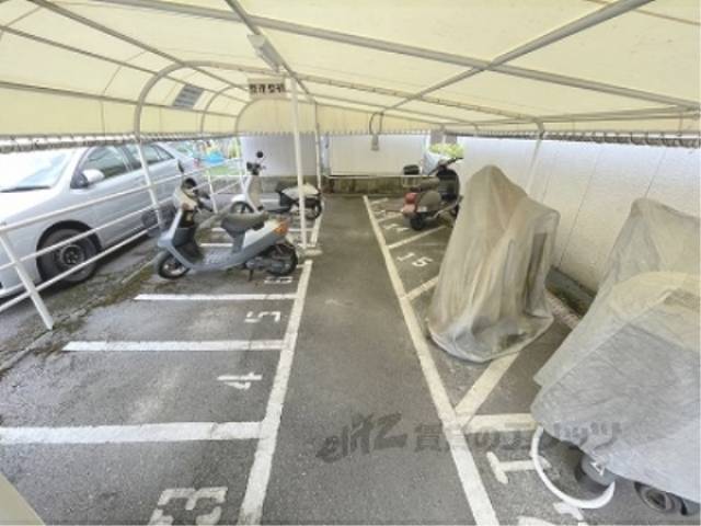 駐輪場　バイク専用