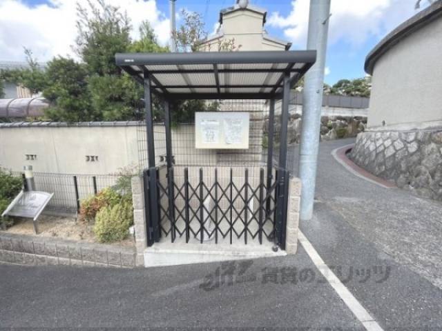 ゴミ置き場