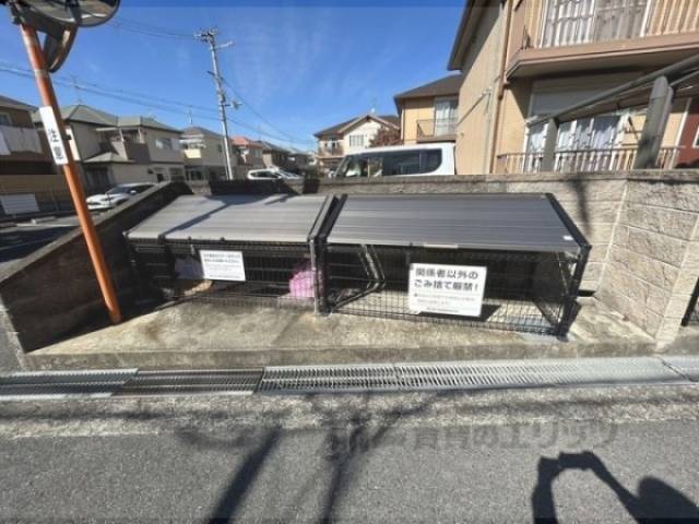 ゴミ置き場