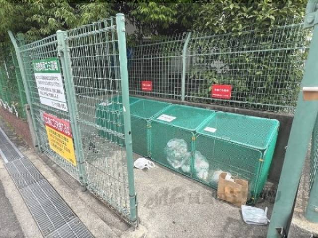 ゴミ置き場