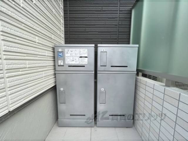 宅配ボックス