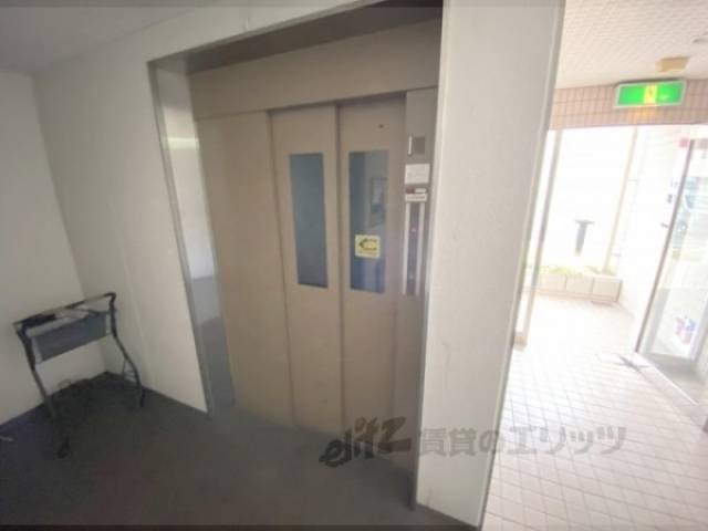 エレベーター