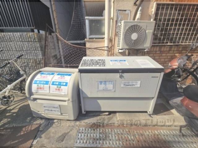 ゴミ置き場