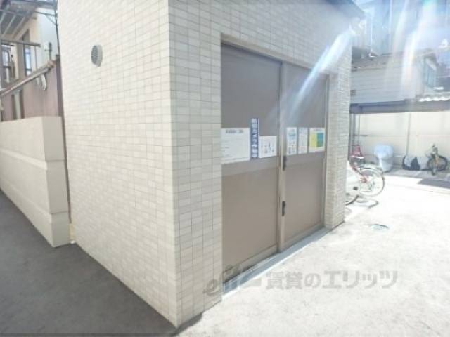 ゴミ置き場