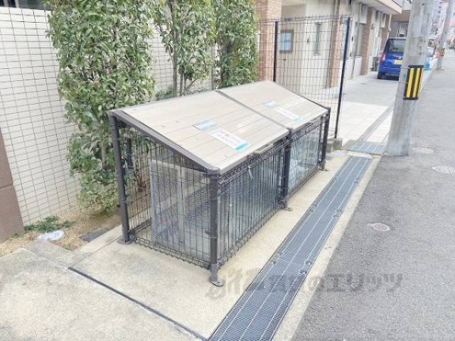 ゴミ置き場