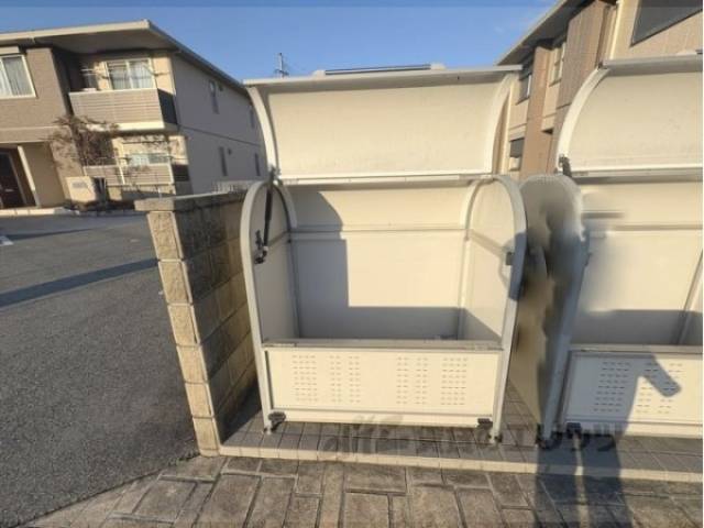 ゴミ置き場