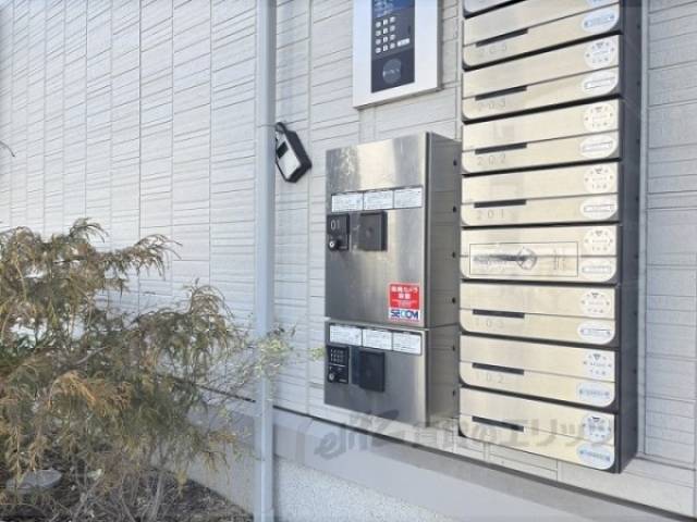 宅配ボックス
