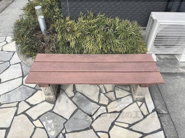 ベンチ