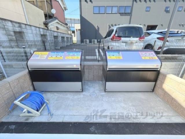 ゴミ置き場