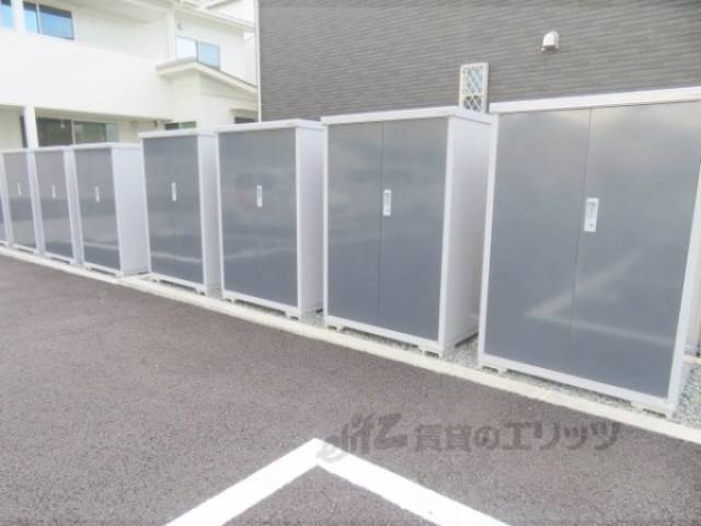 貸倉庫