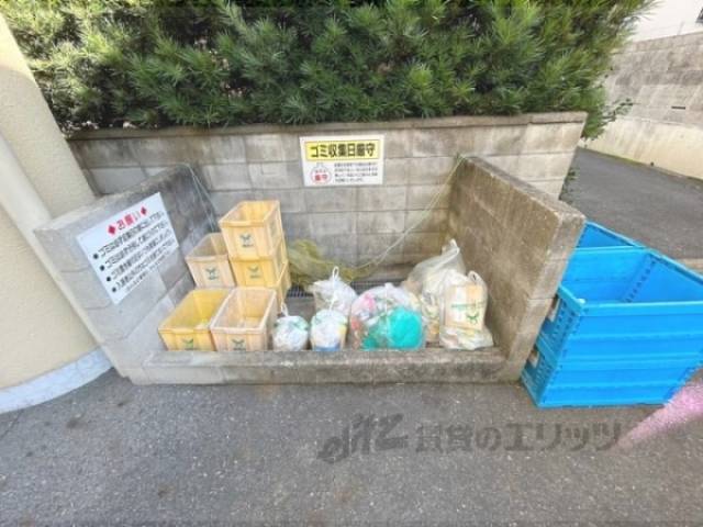 ゴミ置き場