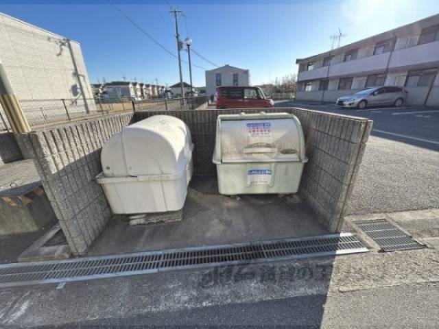 ゴミ置き場