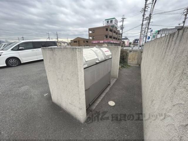 ゴミ置き場